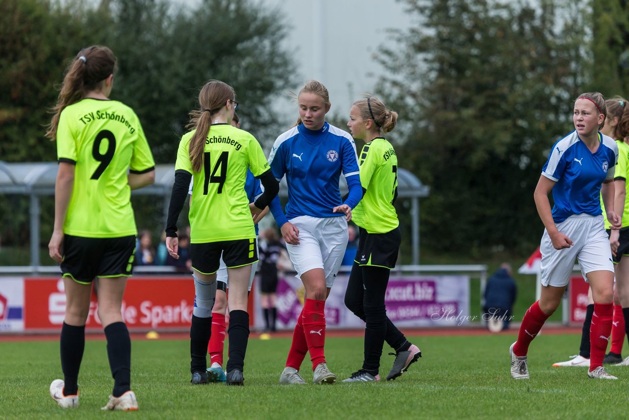 Bild 168 - B-Juniorinnen TSV Schoenberg - Holstein Kiel : Ergebnis: 0:23